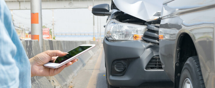 phone car accident